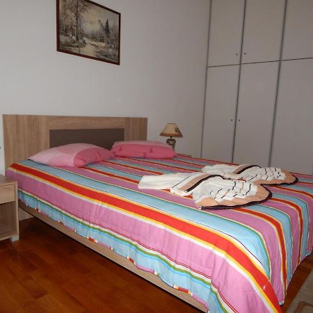 Cozy Apartment For 2-5 People-Center Tripoli 1 Ngoại thất bức ảnh